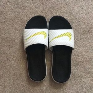 Nike Flip Flops